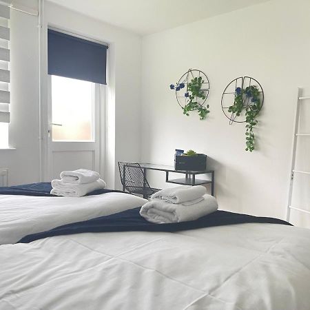 Lovely 1 Bed Home Near Hospital, With Parking & Garden Work Contractor Leisure, Sapphire 剑桥 外观 照片